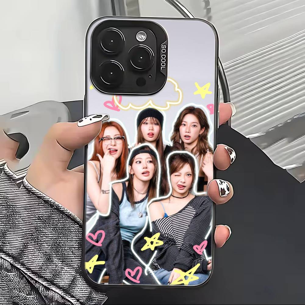 보그 L-LE S-SSERAFIM 아티스틱 폰 케이스  - Phone Cases Vogue 리뷰 및 가격